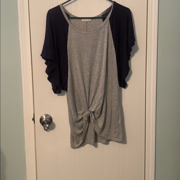 Shirt - Picture 3 of 3